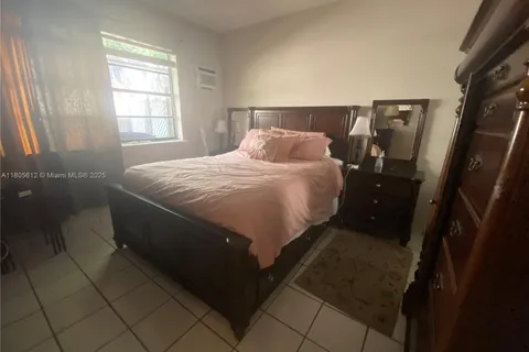 805 86th St # 805, Miami Beach FL 33141