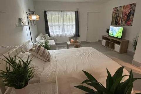 542 Euclid Ave # 3, Miami Beach FL 33139