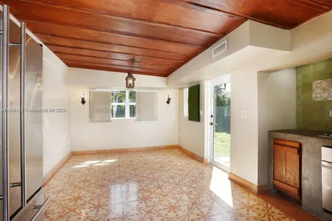 6116 SW 46th Ter, Miami FL 33155