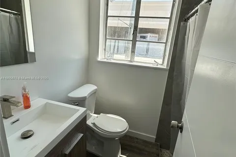 711 Beacom Blvd # 2, Miami FL 33135