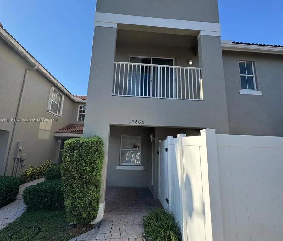 12605 SW 54th Ct # 12605, Miramar FL 33027