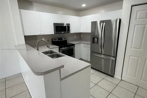 12605 SW 54th Ct # 12605, Miramar FL 33027