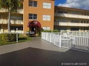 11855 NE 19th Dr # 31, North Miami FL 33181