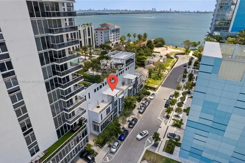 600 NE 27th St, Miami FL 33137