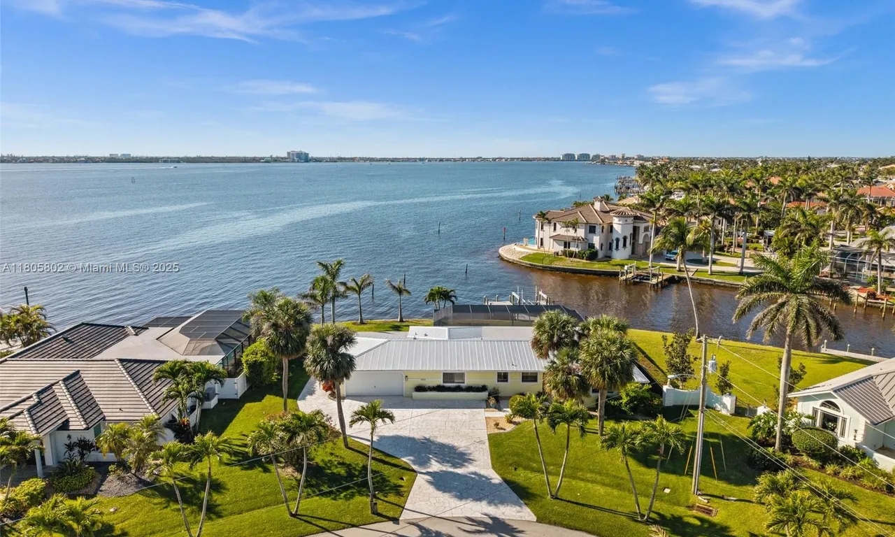 1600 Edith Esplanade, Cape Coral FL 33904