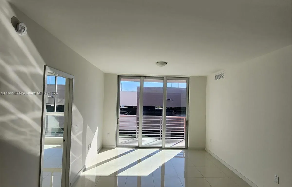 7661 NW 107th Ave # 507, Doral FL 33178