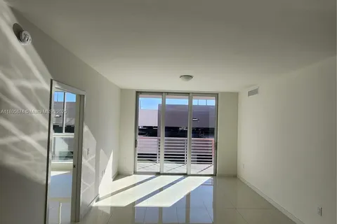 7661 NW 107th Ave # 507, Doral FL 33178