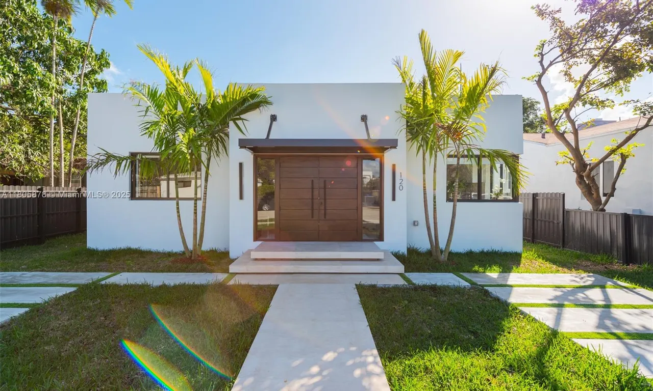 120 NE 49th St, Miami FL 33137