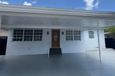 2731 NW 100th St # A, Miami FL 33147