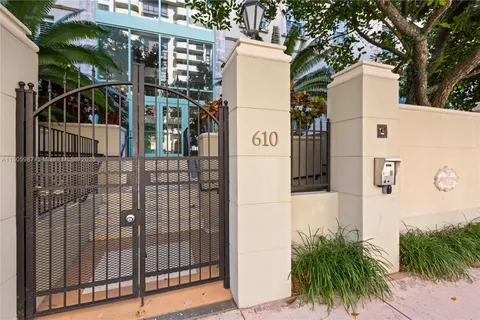 610 Valencia Ave # 503, Coral Gables FL 33134
