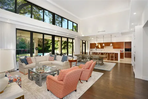 7710 Erwin Rd, Coral Gables FL 33143