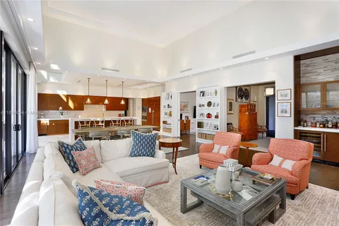 7710 Erwin Rd, Coral Gables FL 33143
