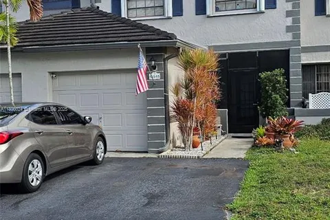 15545 SW 110th Ter, Miami FL 33196