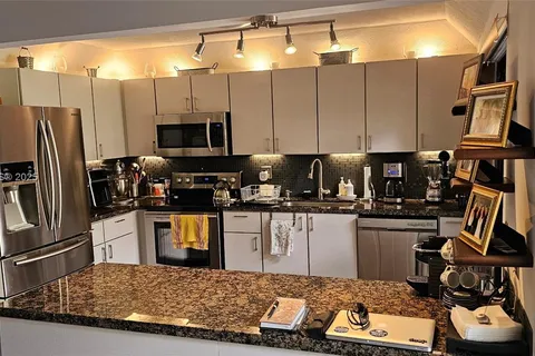 15545 SW 110th Ter, Miami FL 33196