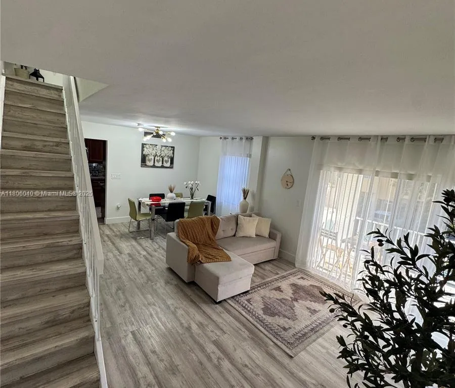 1570 W 46th St # 232, Hialeah FL 33012