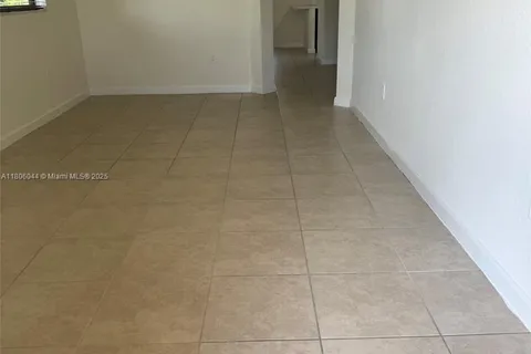 3737 SE 2nd Dr # 3737, Homestead FL 33033