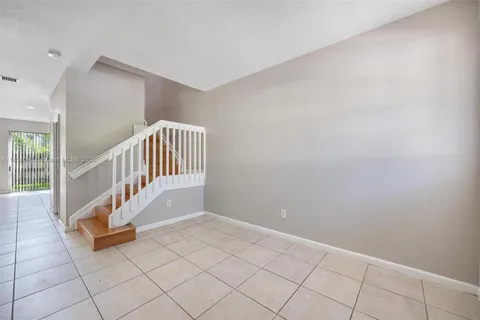 623 NE 21st Ter, Homestead FL 33033