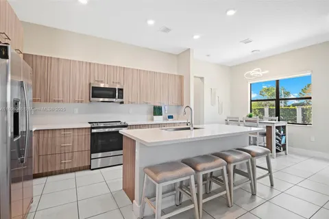 17577 SW 41st St # 0, Miramar FL 33029
