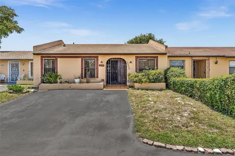 3034 NW 204 Terrace, Miami Gardens FL 33056
