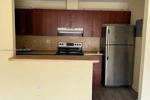 4180 NW 79th Ave # 2D, Doral FL 33166
