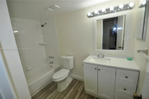 4441 W Mcnab Rd # 29, Pompano Beach FL 33069