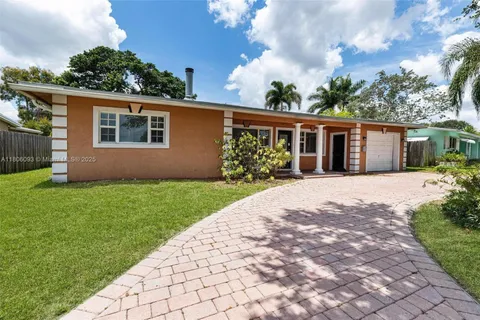 4521 NW 12th Ter, Fort Lauderdale FL 33309