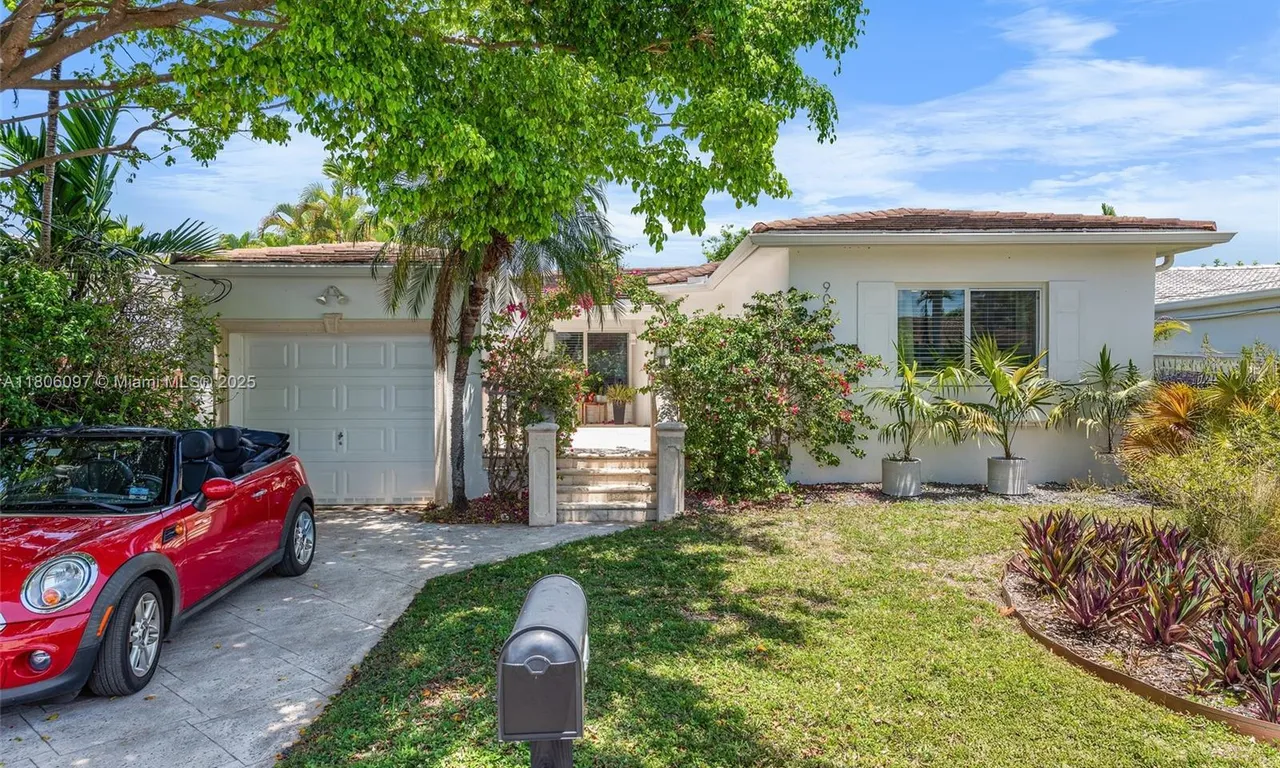 9057 Emerson Ave, Surfside FL 33154