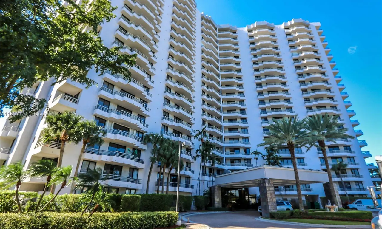 3300 NE 191st St # 409, Aventura FL 33180