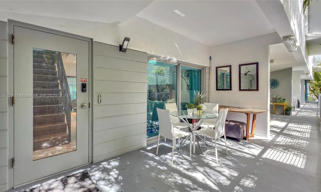 734 Michigan Ave # 6, Miami Beach FL 33139