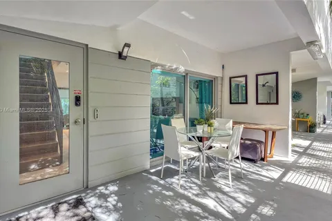 734 Michigan Ave # 6, Miami Beach FL 33139