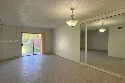 918 SW 74th Ave, North Lauderdale FL 33068