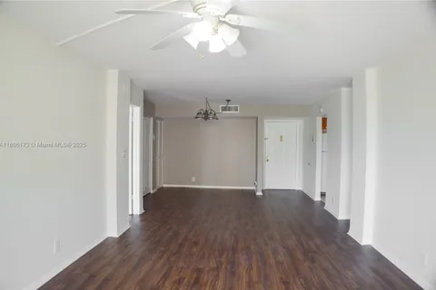 733 SE 1st Way # 206, Deerfield Beach FL 33441