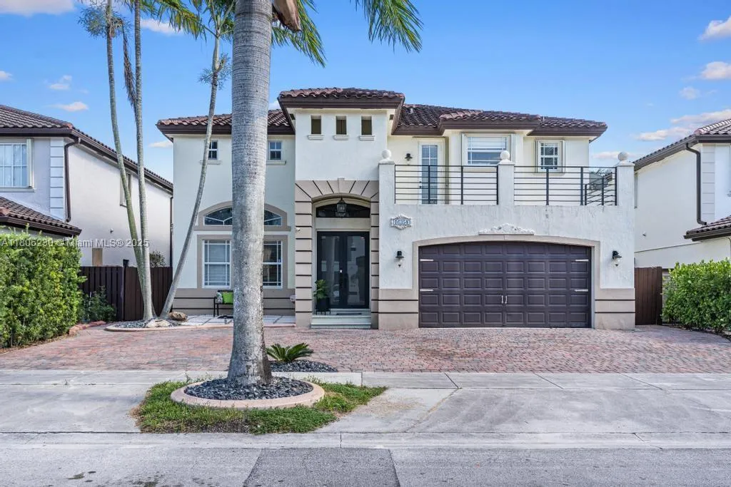 16354 SW 63rd Ter, Miami FL 33193