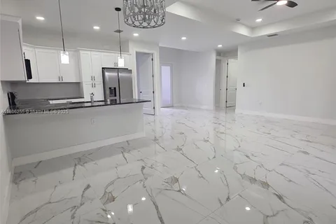 1145 SW ANTONIO ST E, Lehigh Acres FL 33974-3408