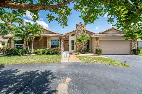 9919 SW 1st Ct, Coral Springs FL 33071