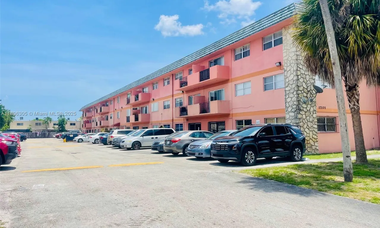 17101 NW 57th Ave # 314, Miami Gardens FL 33055