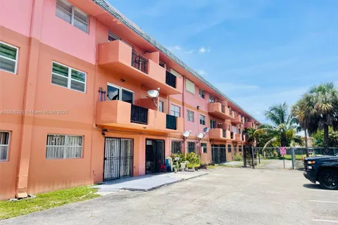 17101 NW 57th Ave # 314, Miami Gardens FL 33055