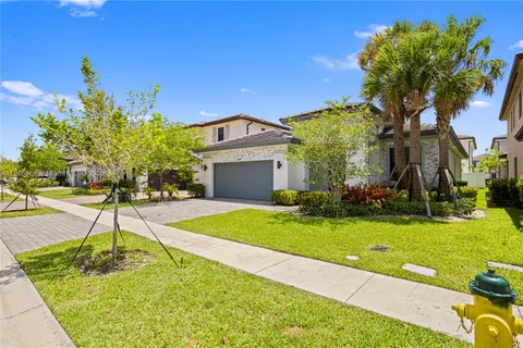 4407 SW 175th Ave, Miramar FL 33029