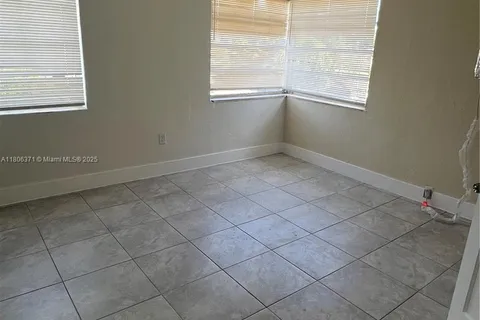 1104 SW 12th Ct # 1106, Miami FL 33135