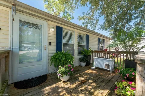 4018 Caloosa Loop, La Belle FL 33935