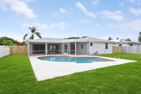 503 Oak Terrace, Jupiter FL 33458