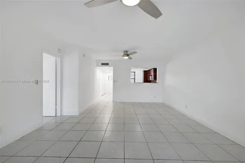 126 S Cypress Rd # 729, Pompano Beach FL 33060