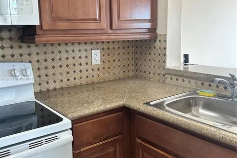 17479 SW 140th Ct, Miami FL 33177