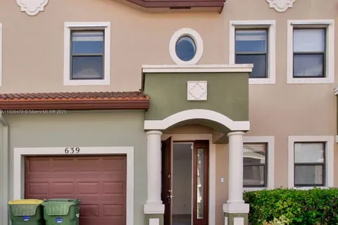 639 NE 33rd Ter, Homestead FL 33033