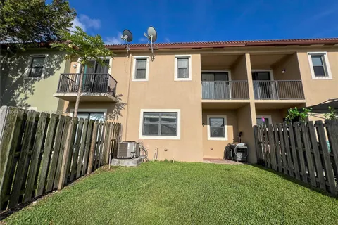 639 NE 33rd Ter, Homestead FL 33033