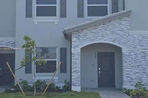 102 SE 11 COURT, Florida City FL 33034