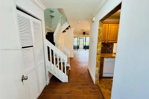 4923 NW 82nd Ave # 802, Lauderhill FL 33351