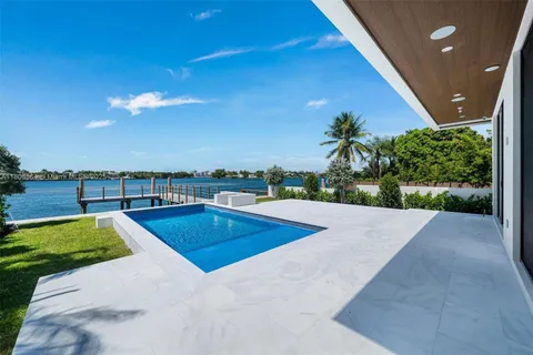 1351 Stillwater Dr, Miami Beach FL 33141