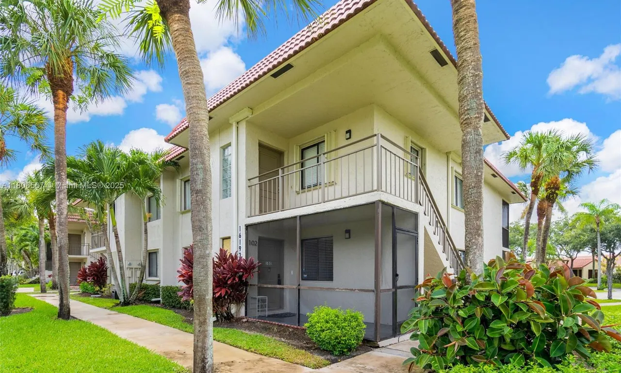 16193 Saddle Club Rd # 102, Weston FL 33326