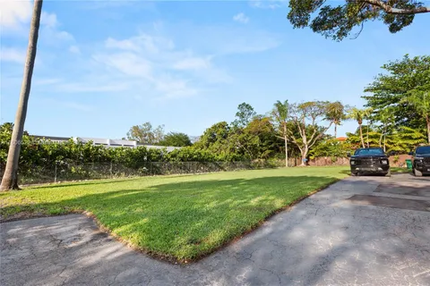 13505 SW 83rd Ct, Pinecrest FL 33156